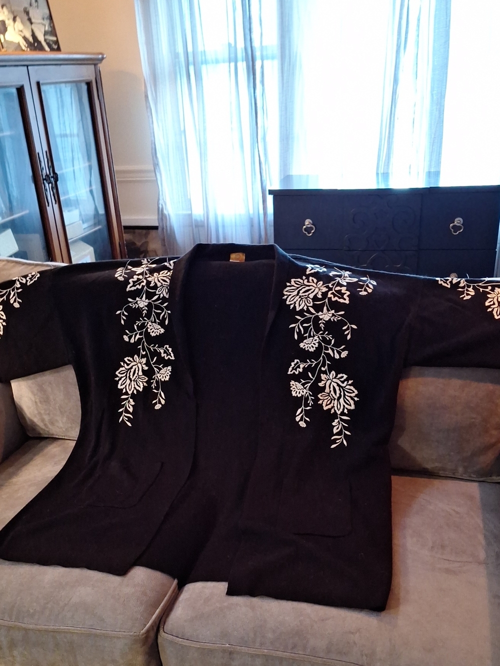 Ruby Rd. Black Open-Front Cardigan with White Floral Embroidery 2X